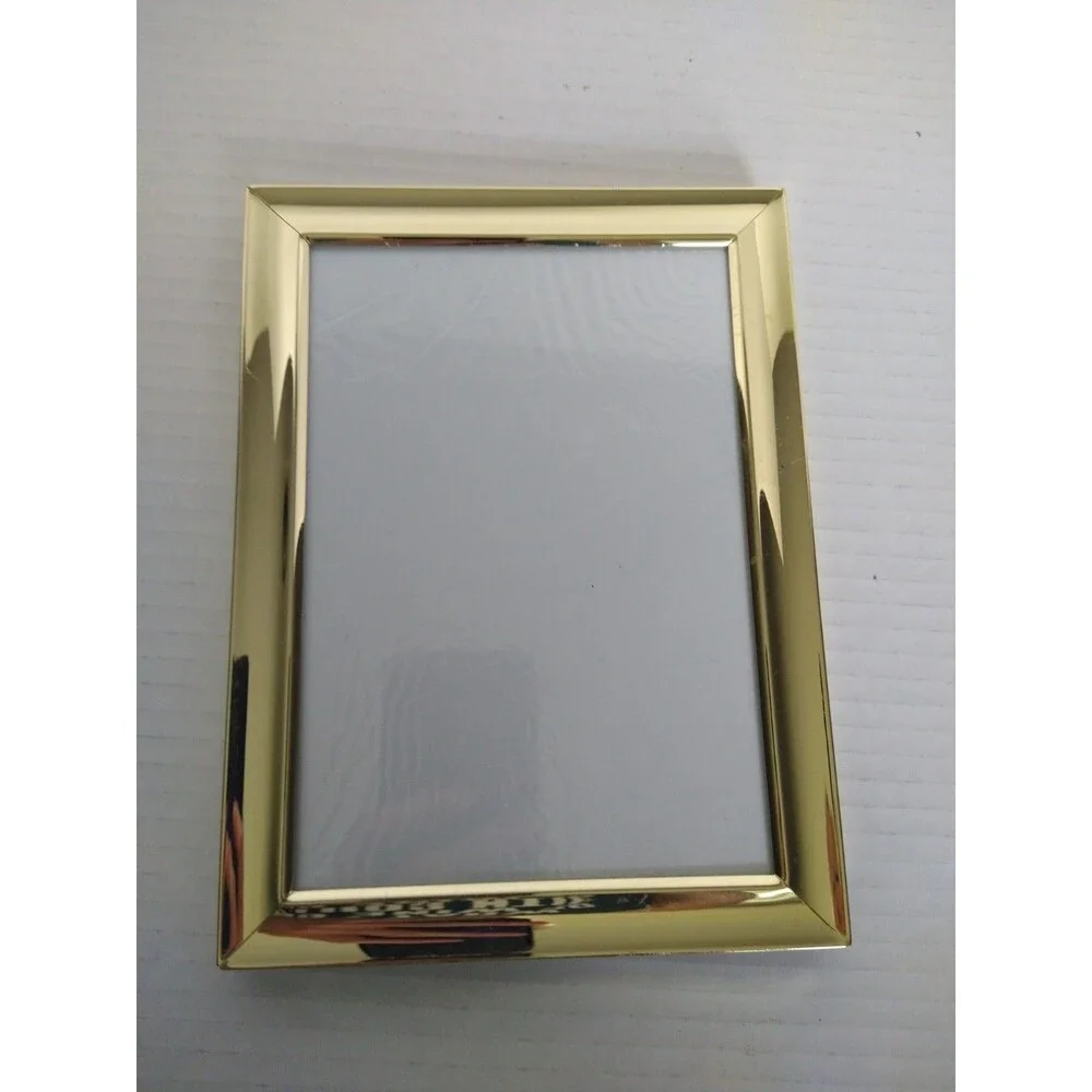 HB Group Vintage 1997 Ornate Gold-Toned Metal Picture Frame